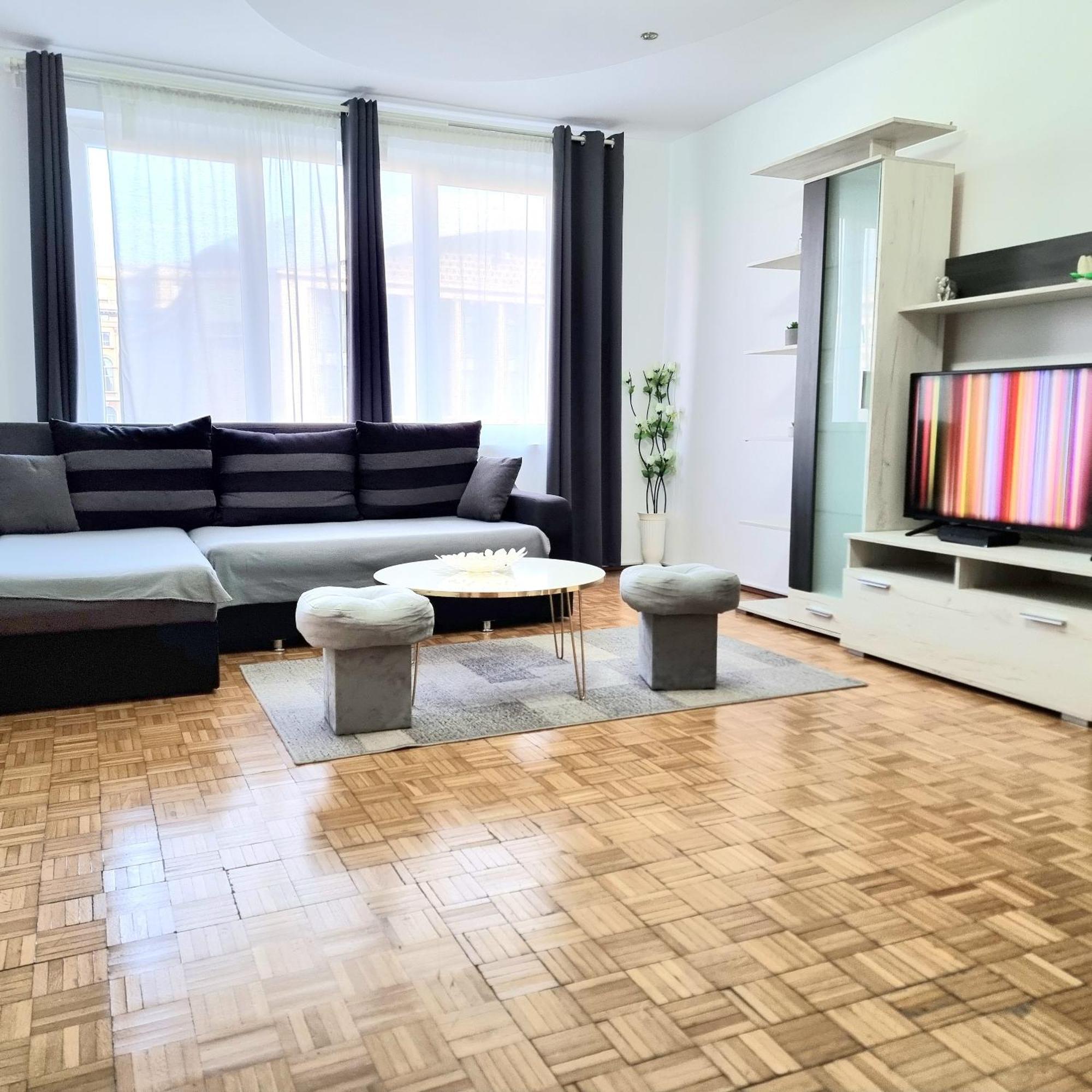 Chic Comfort 1Bdr With Landmark View - Concerthall Bucareste Exterior foto